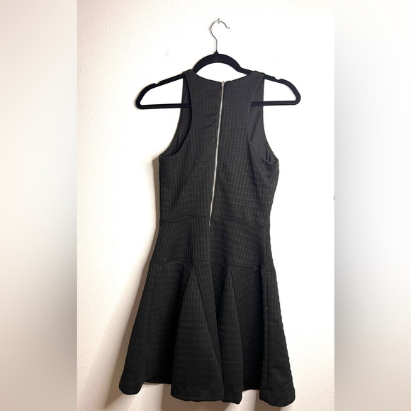 #27- Banana Republic fitted A line dress Size 0 Small - Picture 2 of 4